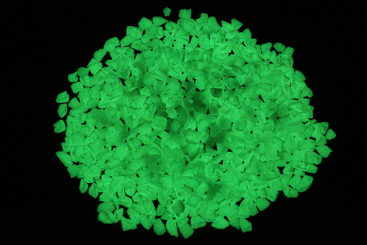 Glow in The Dark Stones – 1 lbs., (9-12mm)