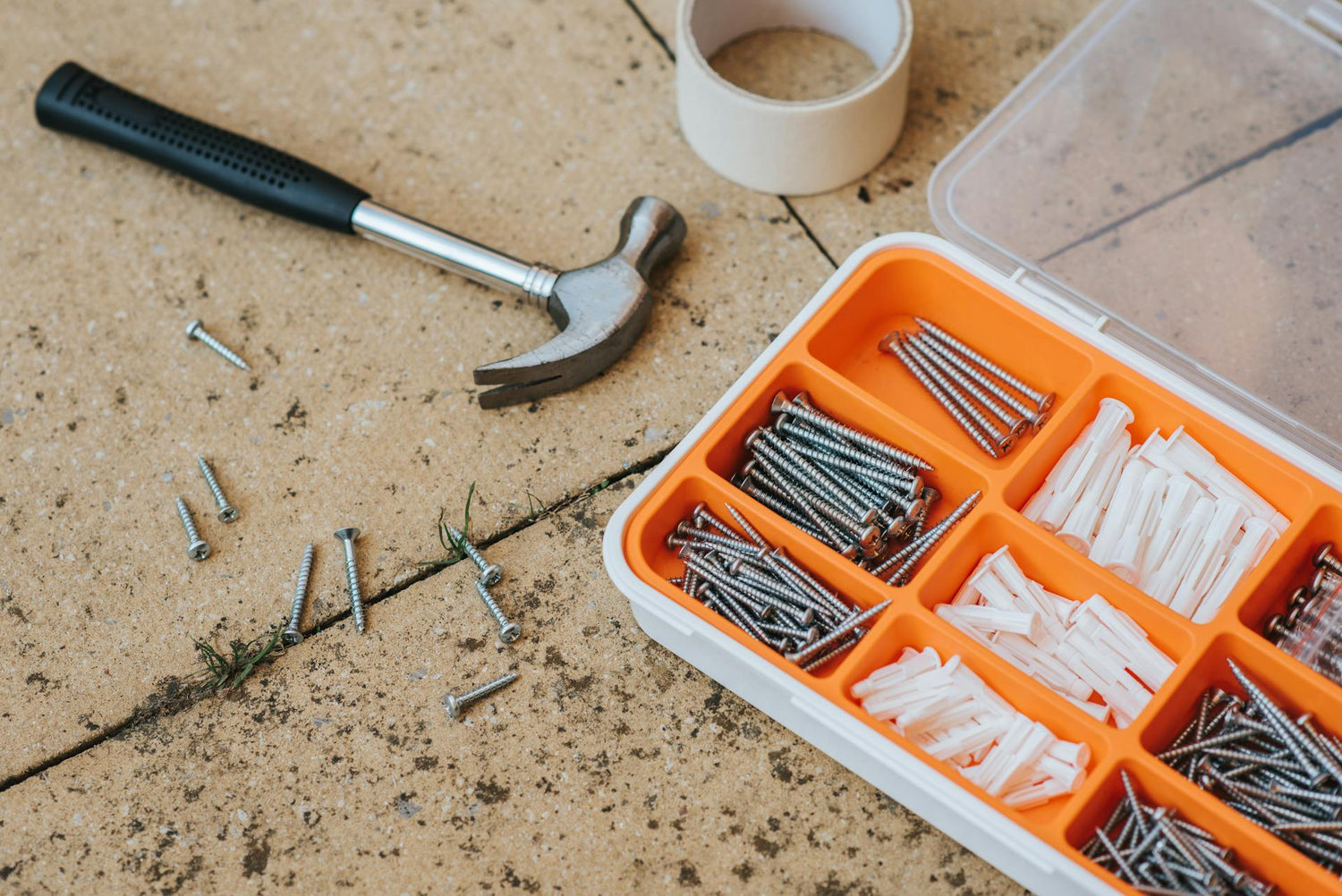BITS AND FASTENERS
